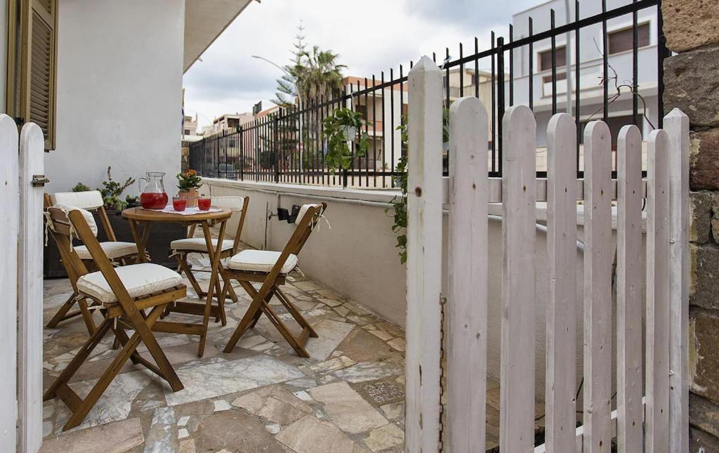 Cervi Flat Close To The Sea And The Historic Centre Of Алгеро Екстериор снимка